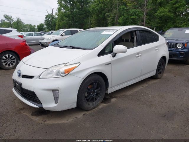 JTDKN3DUXE1819446 Toyota Prius Two