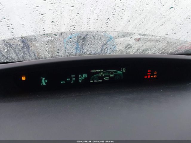 JTDKN3DUXE1819446 Toyota Prius Two