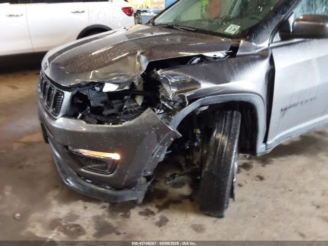 3C4NJDBB3MT526057 Jeep Compass Altitude 4x4