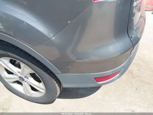 1FMCU0G98EUB23109 Ford ESCAPE SE