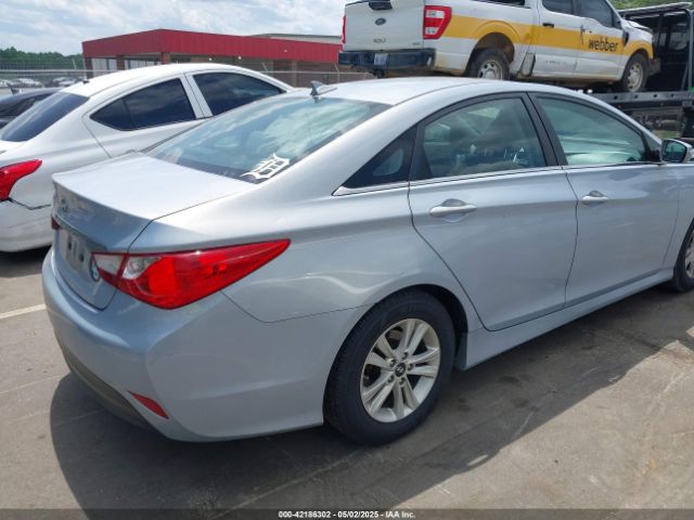 5NPEB4AC3EH839439 Hyundai SONATA GLS