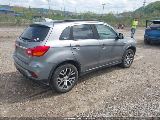 2018 MITSUBISHI OUTLANDER SPORT JA4AP4AW6JU002642 Photo 3