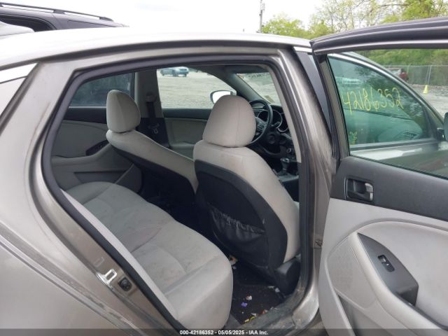 5XXGM4A70FG500737 KIA Optima Lx
