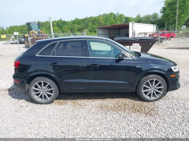 WA1JCCFS0JR031777 Audi Q3 2.0t Premium/2.0t Sport Premium