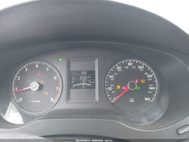 3VW2K7AJ0EM367470 Volkswagen Jetta 2.0l S