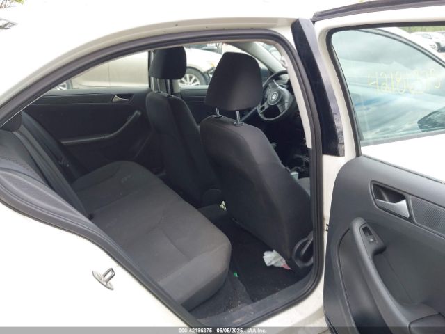 3VW2K7AJ0EM367470 Volkswagen Jetta 2.0l S