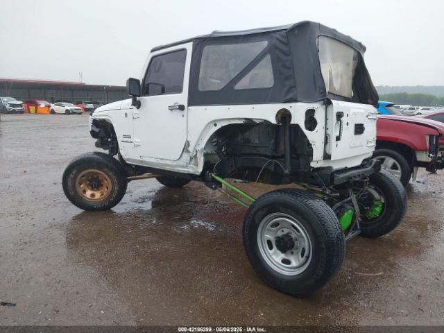 2013 JEEP WRANGLER 1C4AJWAG8DL601399 Photo 2