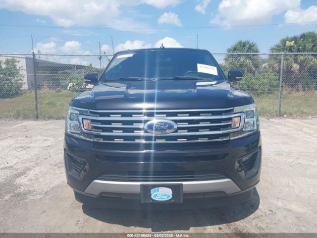 1FMJU1HT3KEA64385 Ford Expedition Xlt