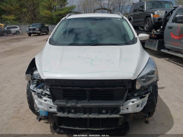 1FMCU9J99KUC21963 Ford Escape Titanium