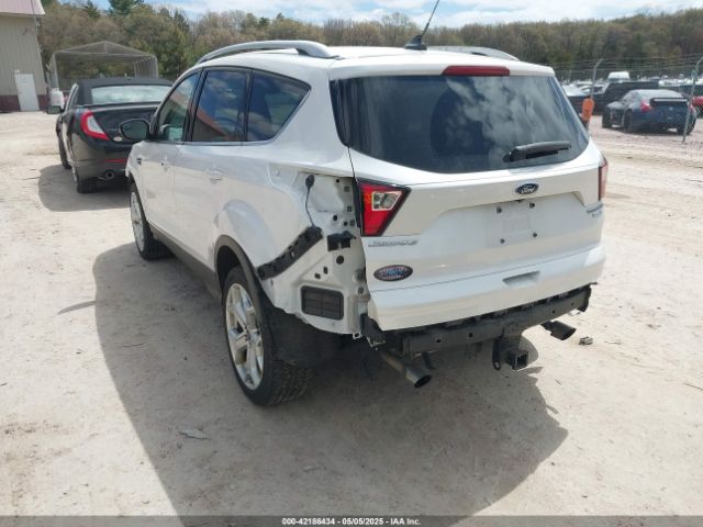 1FMCU9J99KUC21963 Ford Escape Titanium