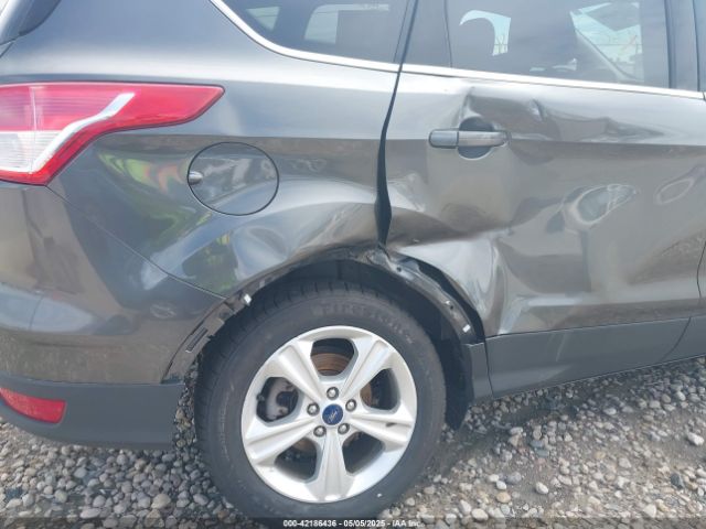 1FMCU0G95GUB91483 Ford ESCAPE SE