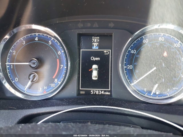 Toyota Corolla 2018 2T1BURHE6JC017619 Image 19