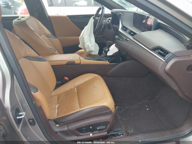 Lexus ES 250 2021 58AD11D11MU002155 Image 5