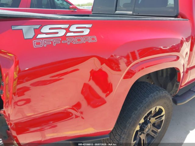 3TYAX5GN6NT060646 Toyota Tacoma Sr