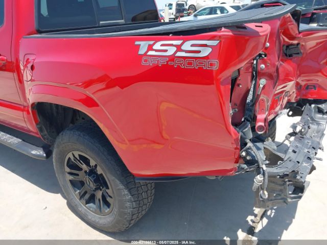 3TYAX5GN6NT060646 Toyota Tacoma Sr