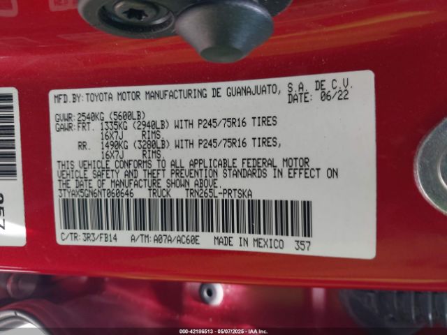 3TYAX5GN6NT060646 Toyota Tacoma Sr
