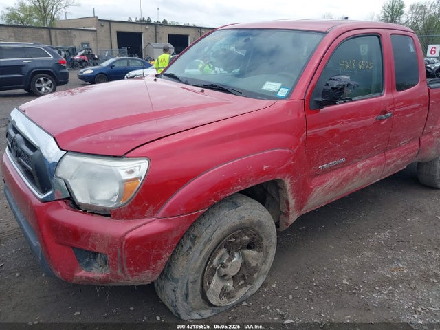 5TFUX4EN2FX035695 Toyota Tacoma