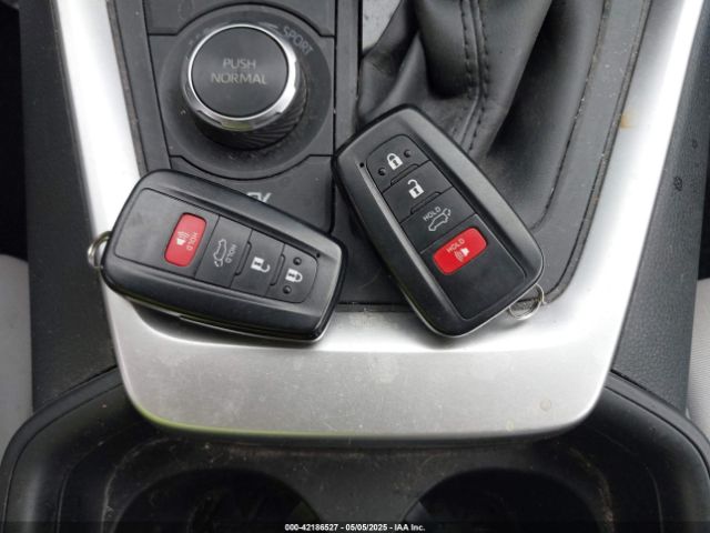 JTMRWRFV6MD127279 Toyota Rav4 Hybrid Xle