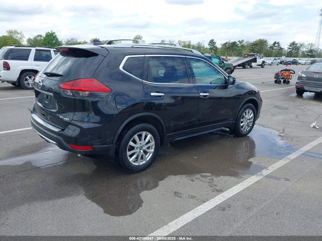 5N1AT2MV5HC848927 Nissan ROGUE SV