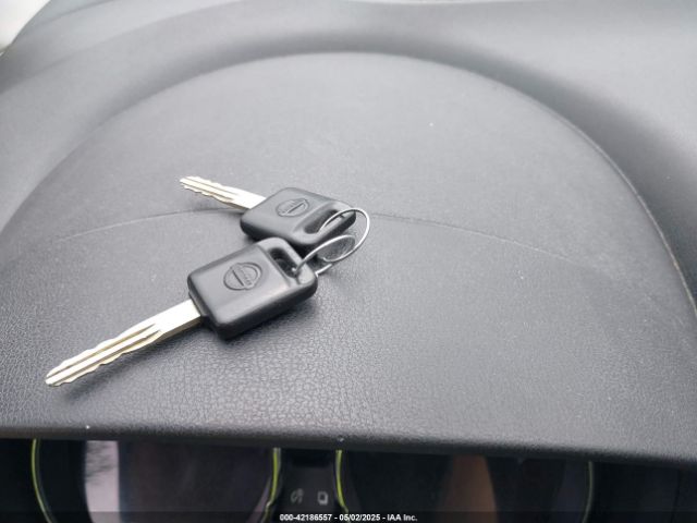 3N1CE2CP4EL390259 Nissan Versa Note S Plus