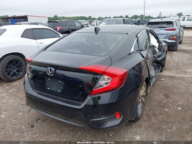 19XFC2F82JE032368 Honda CIVIC EX