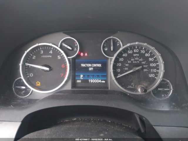 5TFDY5F10EX336141 Toyota Tundra Sr5 5.7l V8