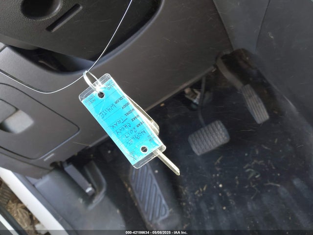 KL7CJKSB1HB260053 Chevrolet TRAX LS