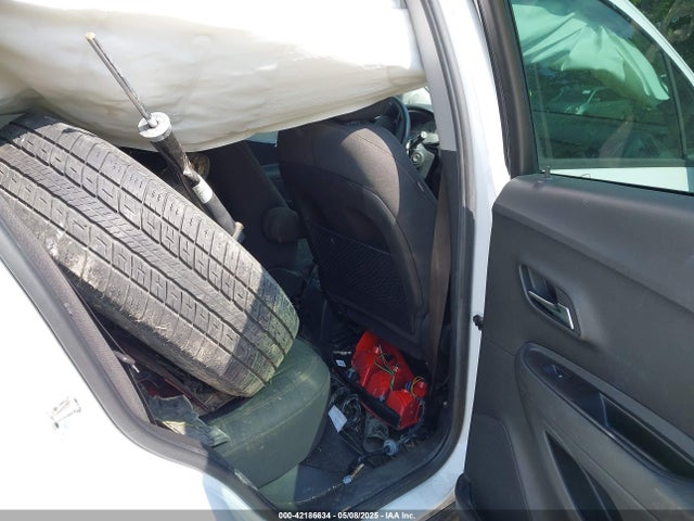 KL7CJKSB1HB260053 Chevrolet TRAX LS