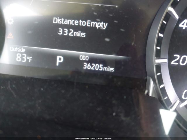 5TDKDRBH6RS536028 Toyota Highlander Le