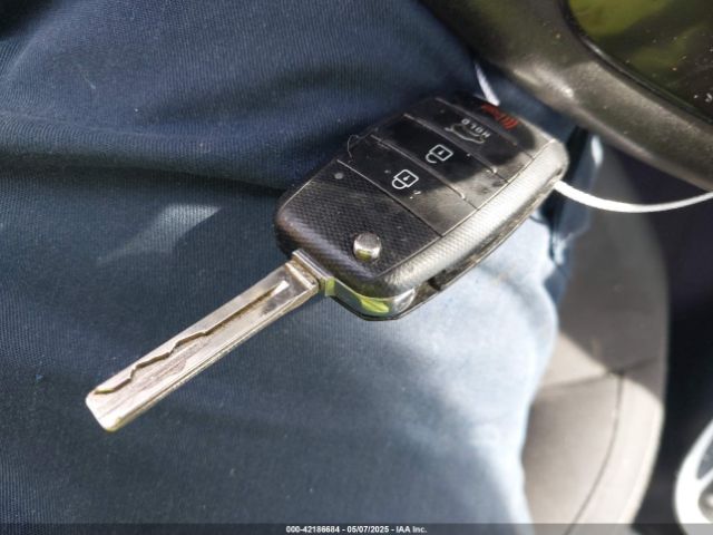 KNDJN2A28G7331430 KIA Soul