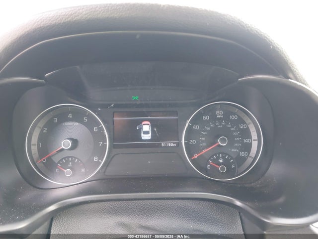 3KPF24AD1NE503709 KIA Forte Lxs