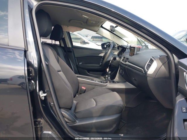 3MZBN1K75HM106217 Mazda pe