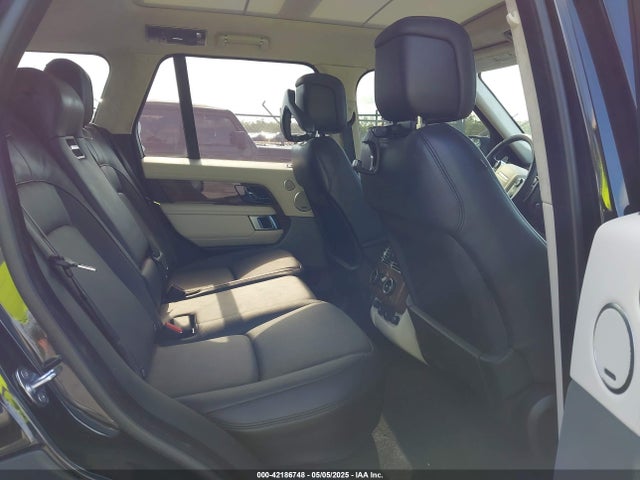 Land Rover aj133 s/c 2021 SALGS2SE0MA439172 Image 8