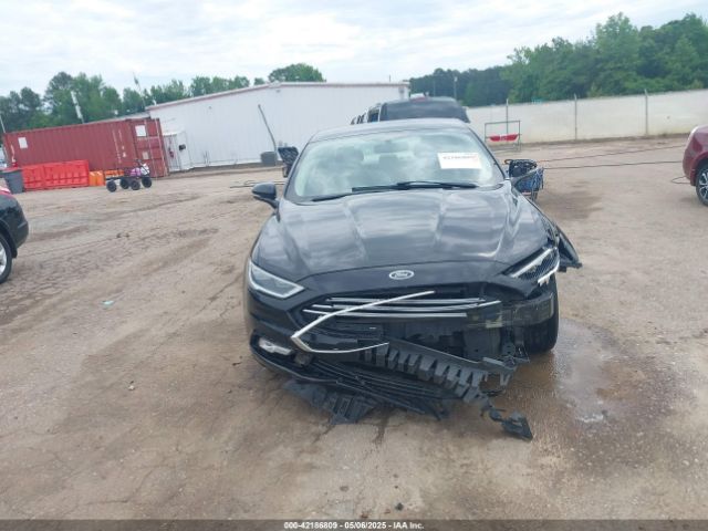 3FA6P0HD8HR114178 Ford FUSION SE