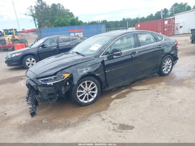 3FA6P0HD8HR114178 Ford FUSION SE