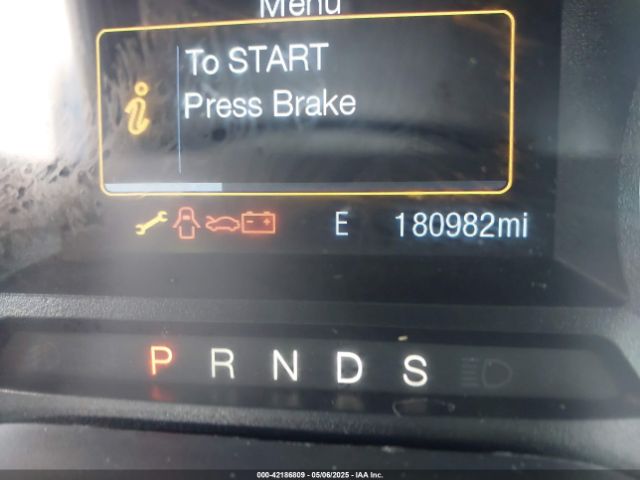 3FA6P0HD8HR114178 Ford FUSION SE