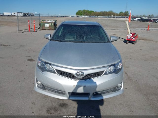 4T1BF1FK2EU435488 Toyota CAMRY SE