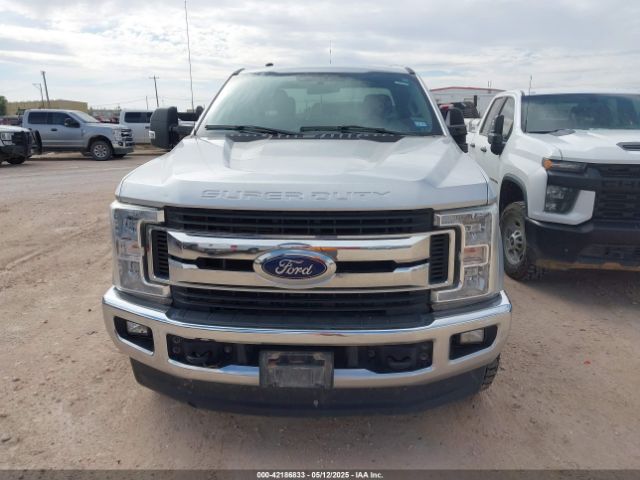1FT7X2B63KEE57043 Ford F-250 Xlt