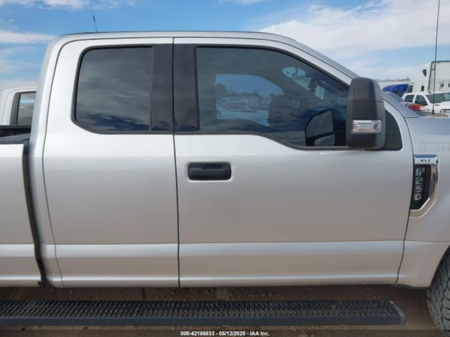 1FT7X2B63KEE57043 Ford F-250 Xlt