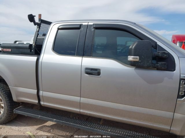 1FT7X2B63NEC14787 Ford F-250 Xlt