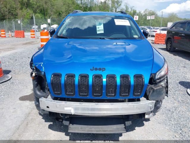1C4PJLAS7HW663071 Jeep Cherokee Altitude Fwd