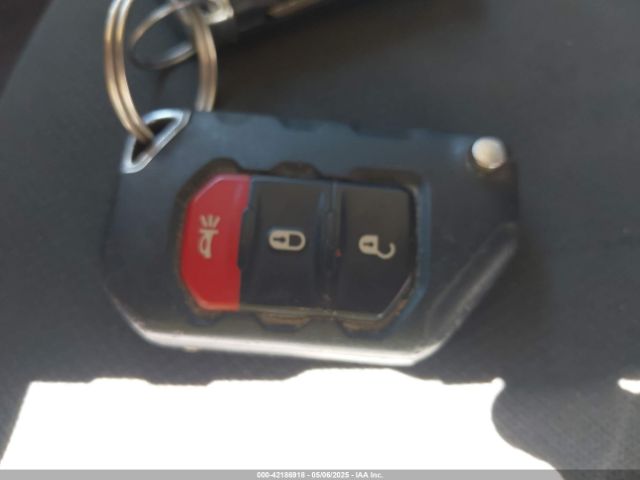 2020 JEEP GLADIATOR 1C6HJTAGXLL199209 Photo 10