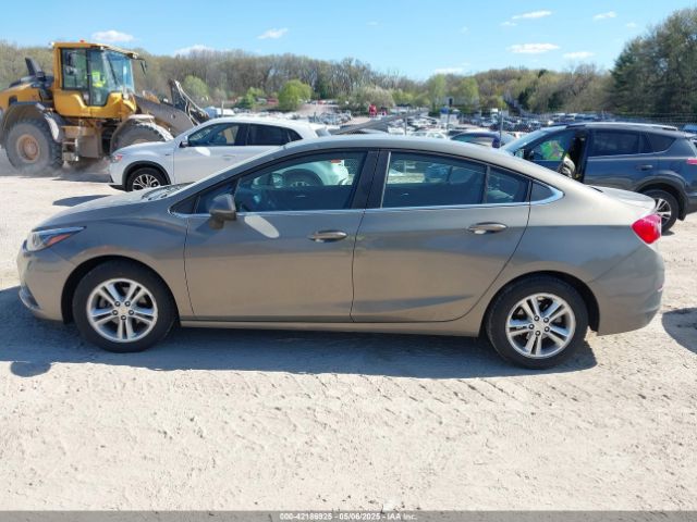 1G1BE5SM5H7206191 Chevrolet Cruze Lt Auto