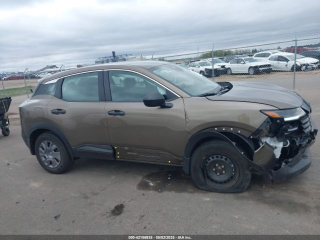 3N8AP6BA0SL305890 Nissan kicks mpv