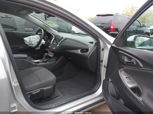 1G1ZD5ST7JF227788 Chevrolet MALIBU LT