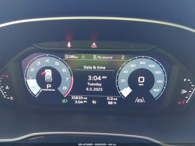 WA1DECF3XP1047685 Audi Q3 S Line Premium