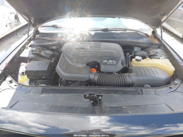 2C3CDZAG7JH242349 Dodge Challenger Sxt