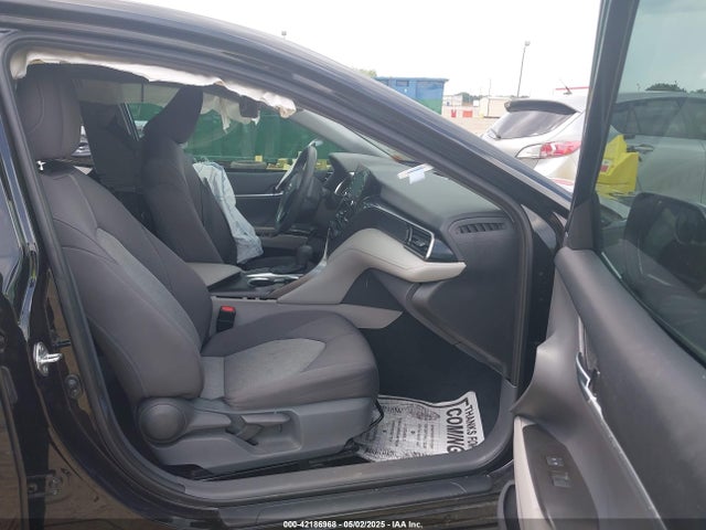 4T1R11AK2MU489747 Toyota CAMRY LE