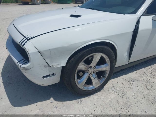 2C3CDYAG1EH298710 Dodge Challenger Sxt
