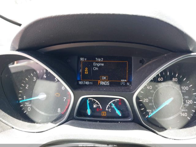 1FMCU0GDXHUC11426 Ford ESCAPE SE